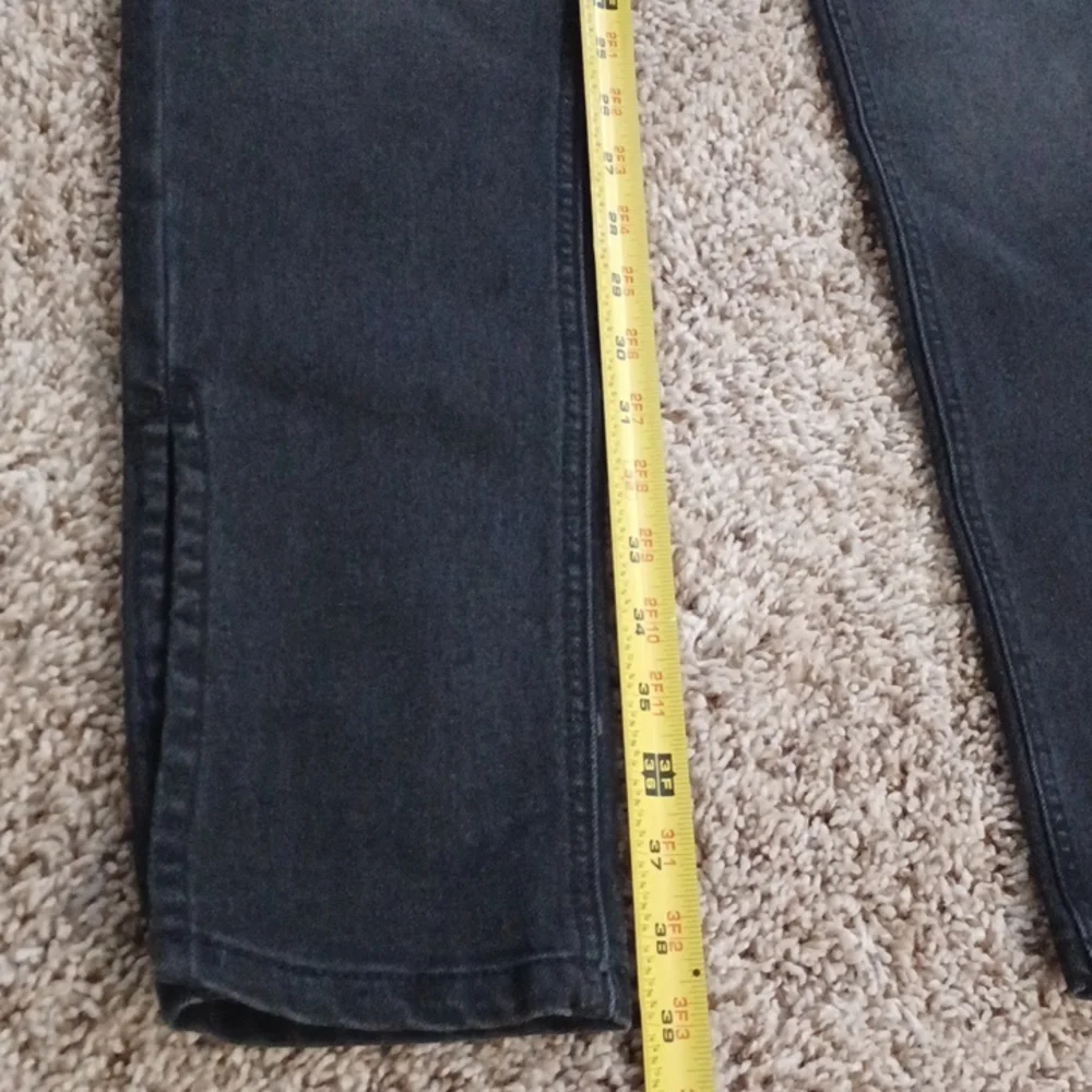 Size 5 faded black jeans "Comfort Stretch, Slim Through Hips" denim pants Basic_11